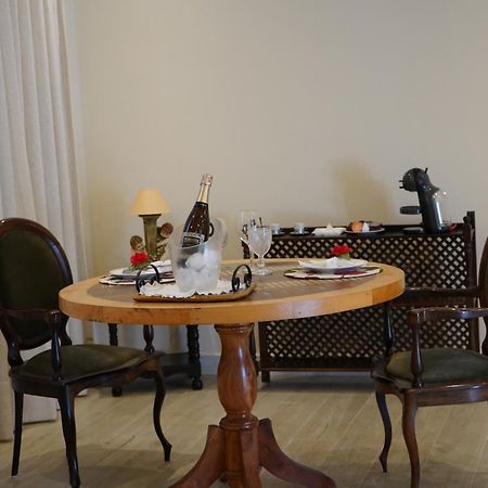Pousada Granja Santa Barbara Correas ภายนอก รูปภาพ